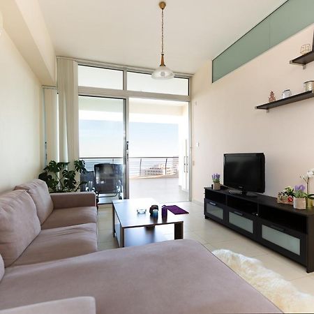 Promenade Seaview Heaven Apartment Larnaca Exterior photo
