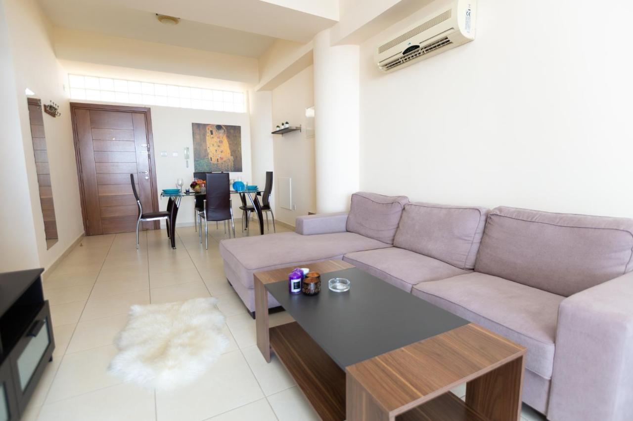Promenade Seaview Heaven Apartment Larnaca Exterior photo